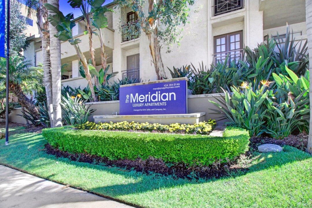 Meridian Apartments in Los Angeles, CA - Building Photo