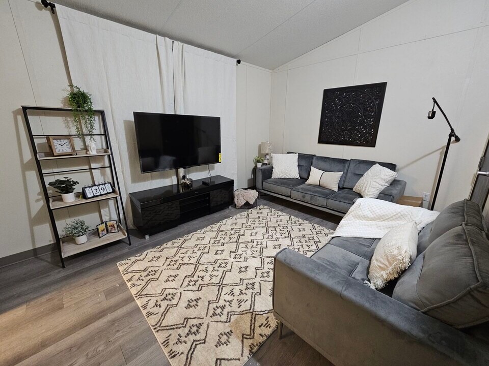 12948 Ben Gurion St in El Paso, TX - Building Photo