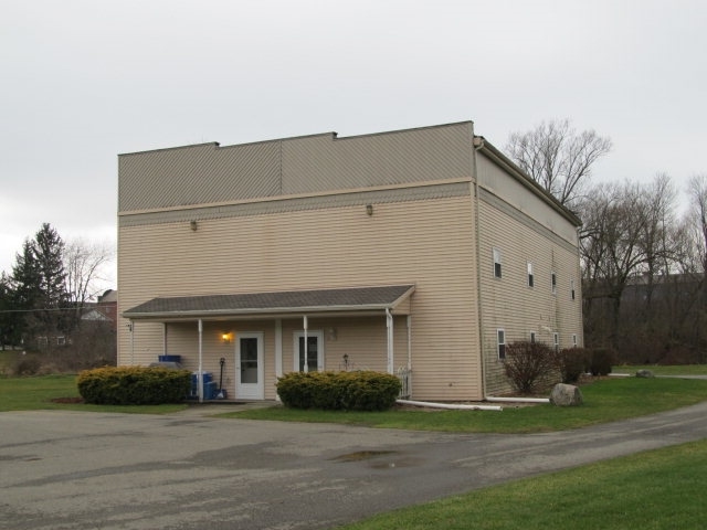 218 S Water St in Linesville, PA - Building Photo