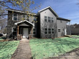 329 N 30th Ave in Minneapolis, MN - Building Photo