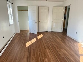 136 Eastford Rd, Unit 2 in Southbridge, MA - Foto de edificio - Building Photo