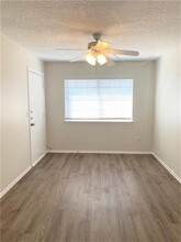2602 Penny Ln in Austin, TX - Building Photo - Building Photo