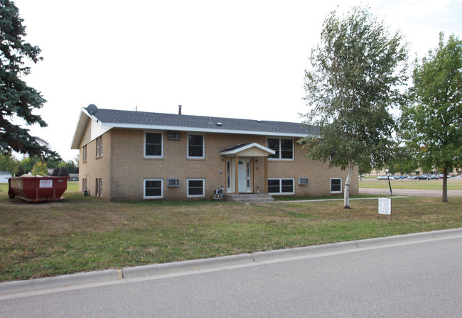 710 Penn St in Foley, MN - Building Photo - Building Photo