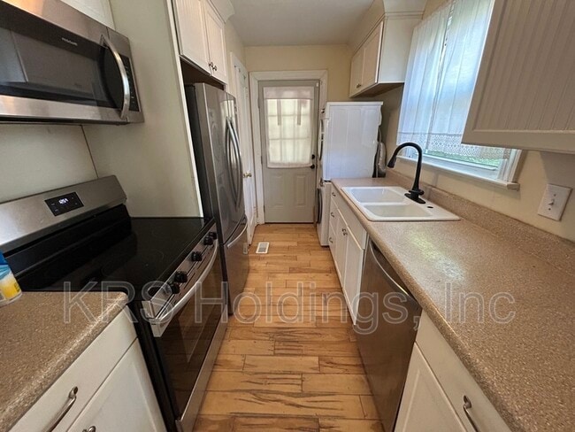 9659 14th View St in Norfolk, VA - Building Photo - Building Photo