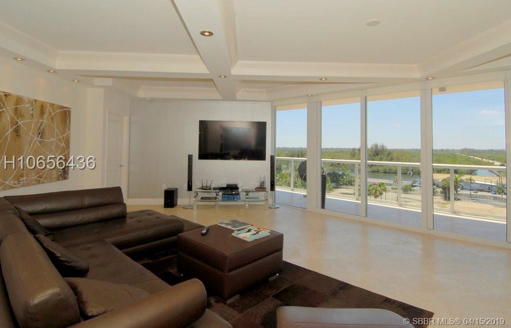 6051 N Ocean Dr-Unit -703 in Hollywood, FL - Foto de edificio