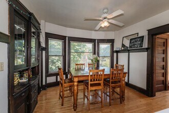 2867 N Farwell Ave in Milwaukee, WI - Building Photo - Building Photo