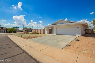 12646 W Limewood Dr in Sun City West, AZ - Building Photo - Building Photo