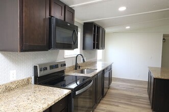 345 Miller St in Ray City, GA - Building Photo - Building Photo