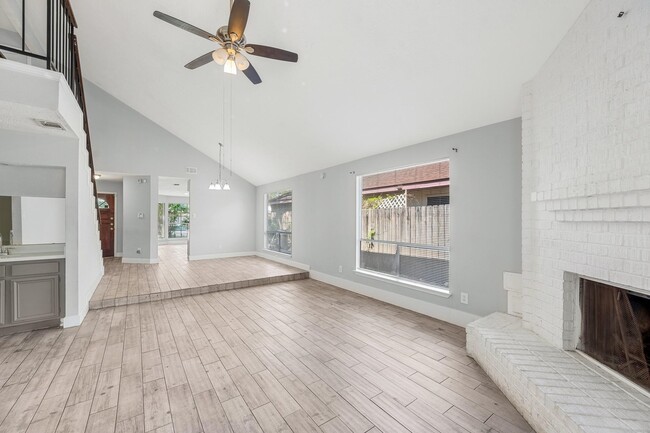 property at 11722 Plumpoint Dr