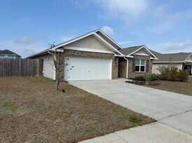 3215 Josie St in Panama City, FL - Building Photo