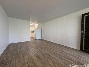 425 Ena Rd in Honolulu, HI - Foto de edificio - Building Photo