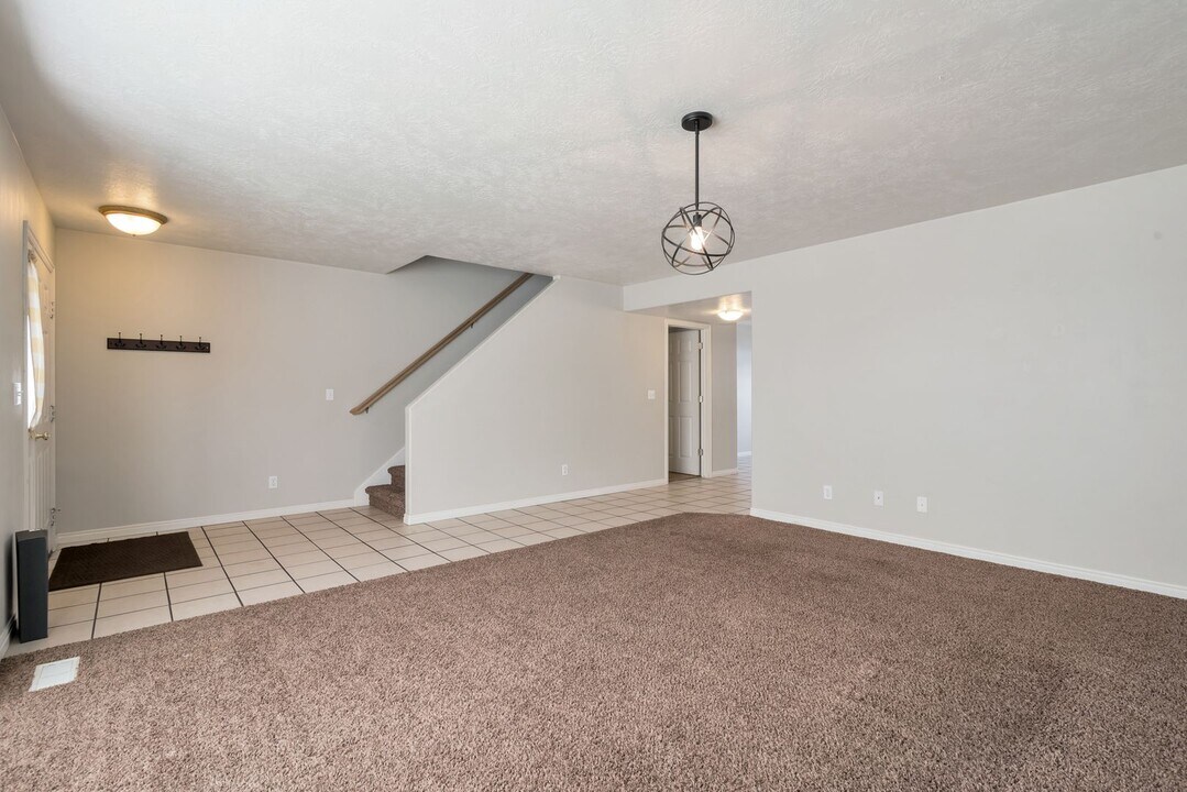 1338 S 1440 E in Provo, UT - Building Photo