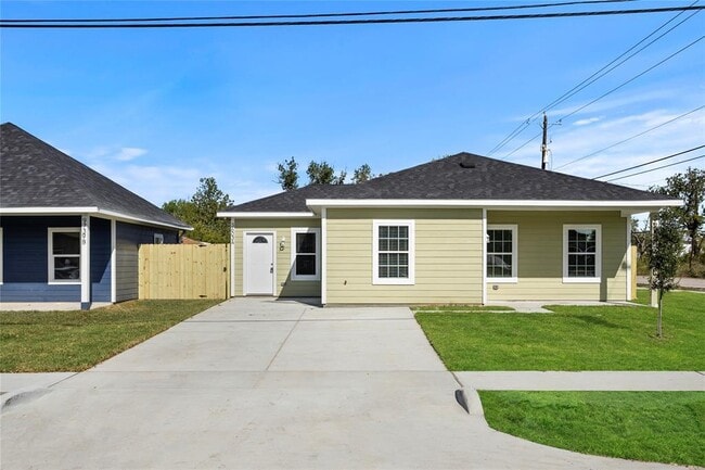 property at 3603 Fidelity St