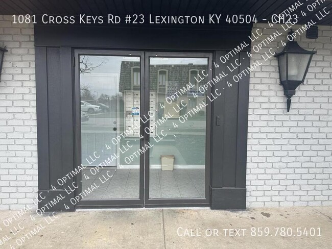 1081 Cross Keys Rd in Lexington, KY - Building Photo - Building Photo