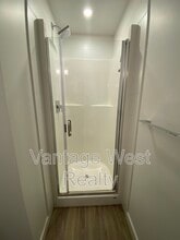 1800-1800 Richter St in Kelowna, BC - Building Photo - Building Photo