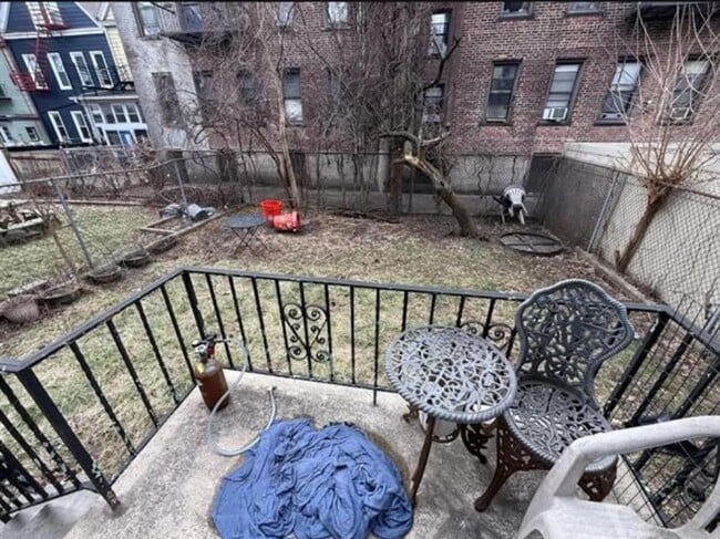 21 49th St in Weehawken, NJ - Building Photo - Building Photo