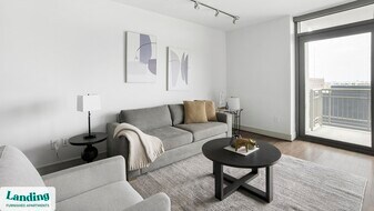 777 Preston St in Houston, TX - Building Photo