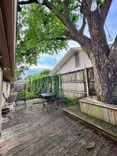 10506 Pagewood Dr in Dallas, TX - Building Photo - Building Photo