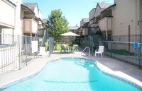 Building Photo - College Glen Apartamentos in Sacramento, California