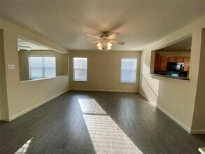 18210 Hammondsport Ln in Cypress, TX - Building Photo - Building Photo