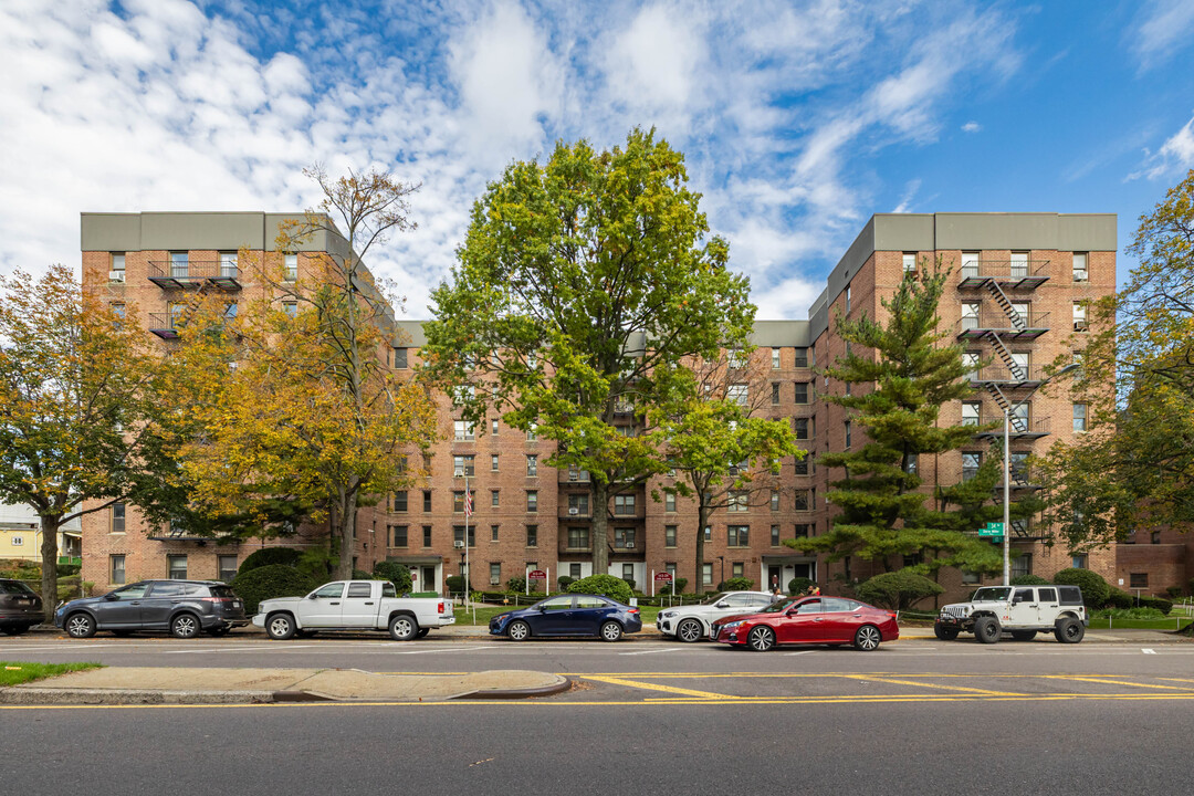 Dorie Miller in Corona, NY - Building Photo