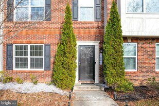 2887 Falkirk Alley in Bryans Road, MD - Building Photo