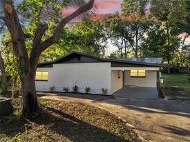 7043 Carlene Dr in Orlando, FL - Building Photo