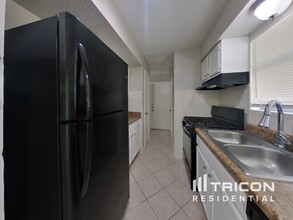 7519 Lobera Dr in Houston, TX - Building Photo - Building Photo