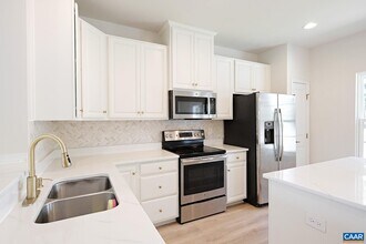 2197 Silkwood Ct in Charlottesville, VA - Building Photo - Building Photo