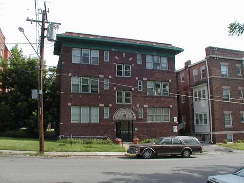 106-108 W 36th St in Kansas City, MO - Building Photo - Building Photo