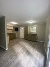 1901 Valley View Dr in Morristown, TN - Building Photo - Building Photo