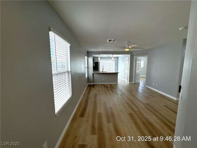 10006 Mardagen St in Las Vegas, NV - Building Photo - Building Photo