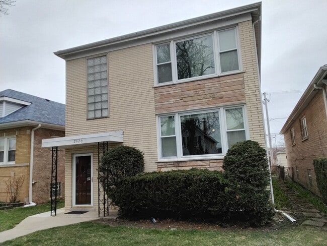 property at 2520 N Neva Ave