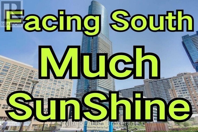 386 Yonge St in Toronto, ON - Building Photo - Building Photo