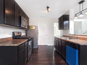 8531 Rita Blanca Dr in Converse, TX - Building Photo - Building Photo