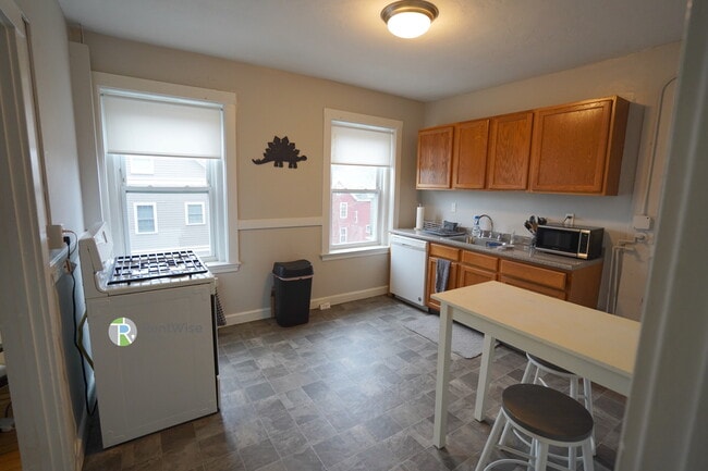 226 South St, Unit 1