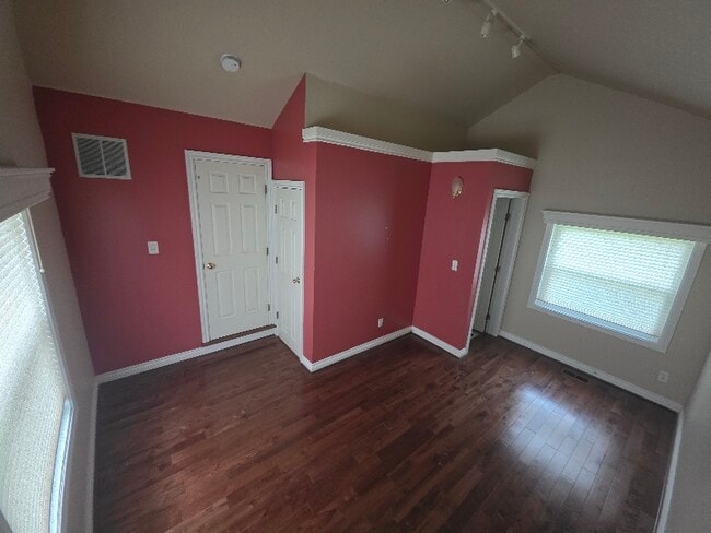 335 River St in Northville, MI - Building Photo - Building Photo