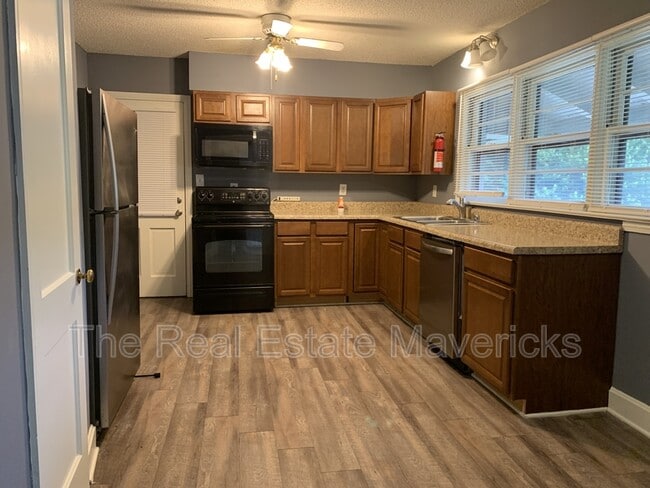 1176 S Seminole Dr in Chattanooga, TN - Building Photo - Building Photo