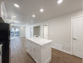 1032 E 400 S in Salt Lake City, UT - Building Photo - Building Photo