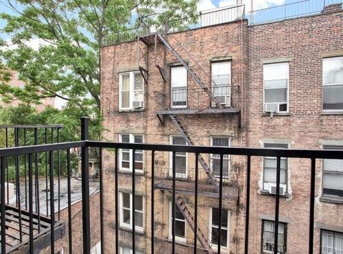 55 Leroy St-Unit -D5 in New York, NY - Building Photo