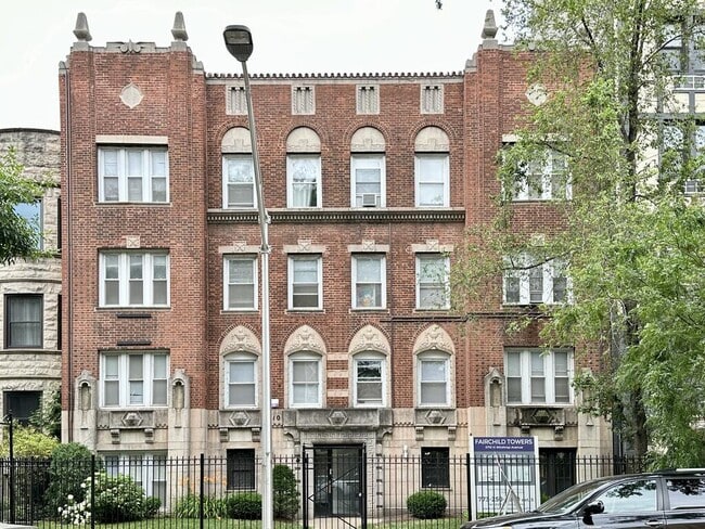 property at 5710 N Winthrop Ave