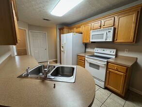 103 Talley Branch Ct in Lagrange, GA - Building Photo - Building Photo