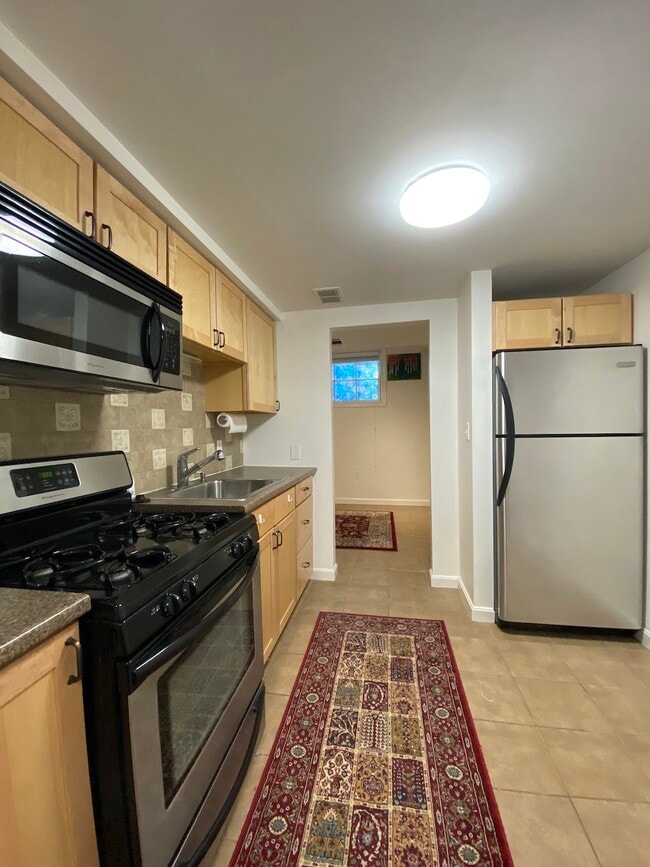 property at 1 Dana St
