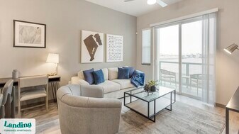 3150 W Twain Ave in Las Vegas, NV - Building Photo