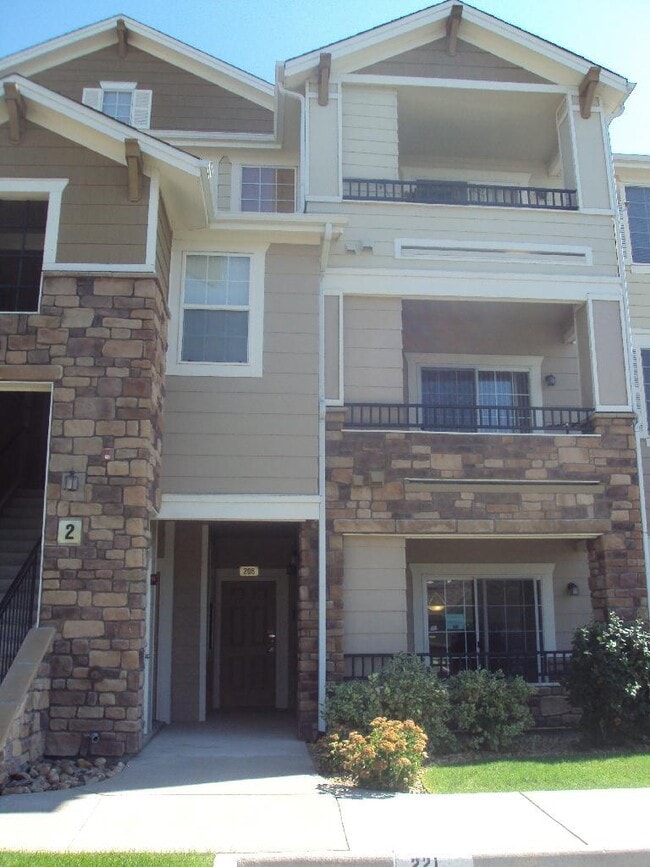 property at 5255 Memphis St