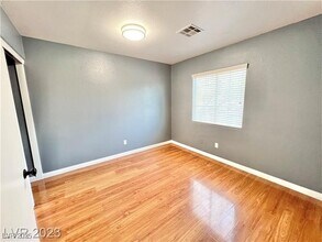 337 Bright Sumac Ct in Henderson, NV - Building Photo - Building Photo