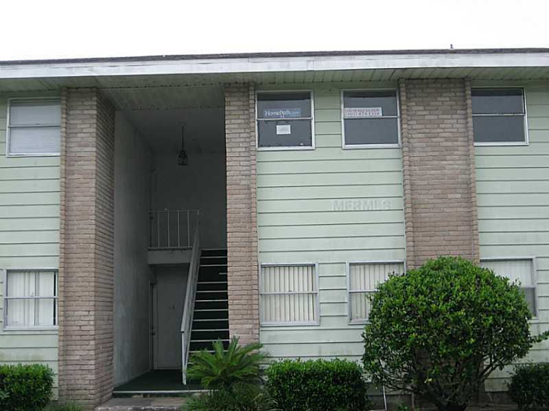 804 Sky Lake Cir in Orlando, FL - Building Photo
