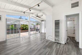 316 E 21st St in Costa Mesa, CA - Foto de edificio - Building Photo