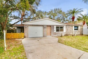 4929 Amherst Ct in New Port Richey, FL - Building Photo