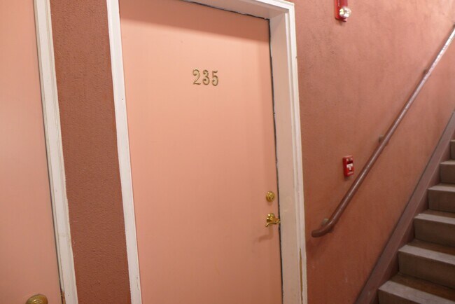 508 Main St in Watsonville, CA - Building Photo - Interior Photo